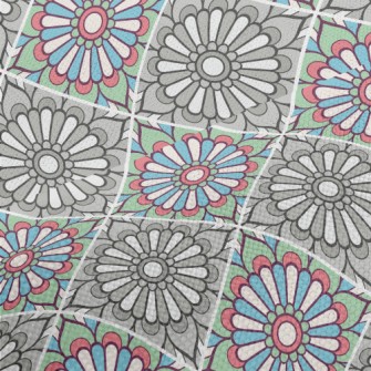 Contrasting Color Flowers Performance Linen