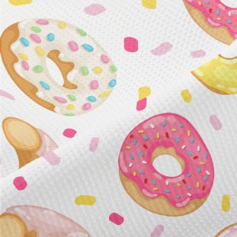 Strawberry Flavored Donuts Piqué