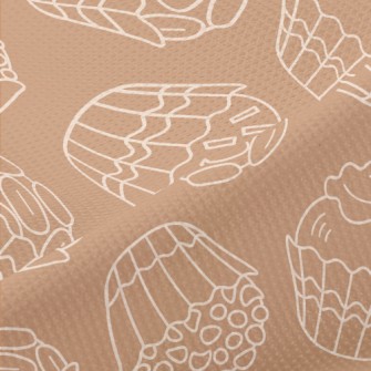 Simple Lines Sweet Small Cake Piqué