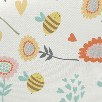 Garden Flying Bee Midweight Cotton Poplin