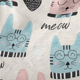 Gentle Spectacled Cat Minky