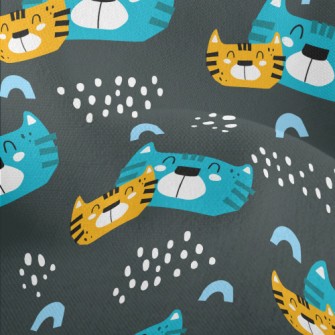 Smiling Cat Family Lightweight Performance Linen