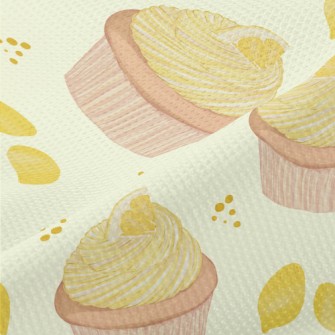 Lemon Flavored Cup Cake Piqué
