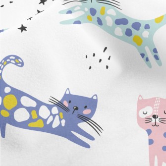 Contrast Color Childish Cat Micro Fleece