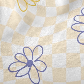 Distorted Lattice And Simple F Minky