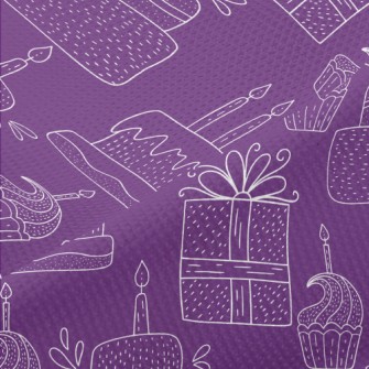 Simple White Line Birthday Cak Piqué