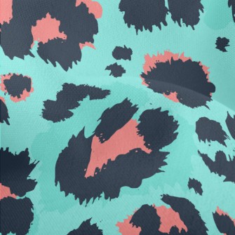 Wild And Detailed Leopard Prin Lightweight Performance Linen