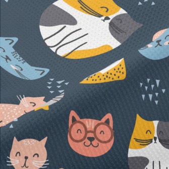 Smiling Faces Greeting Cats Piqué